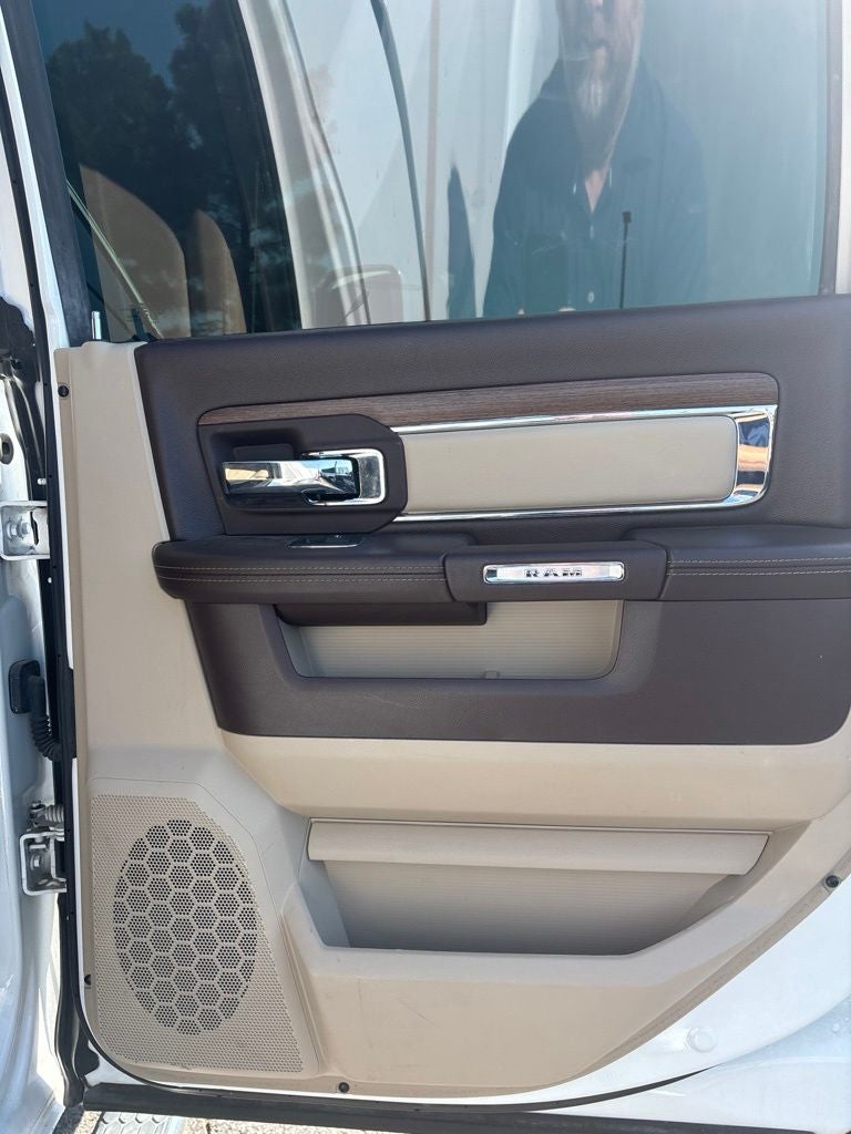 2018 RAM 2500 Laramie Mega Cab 4x4 6'4' Box