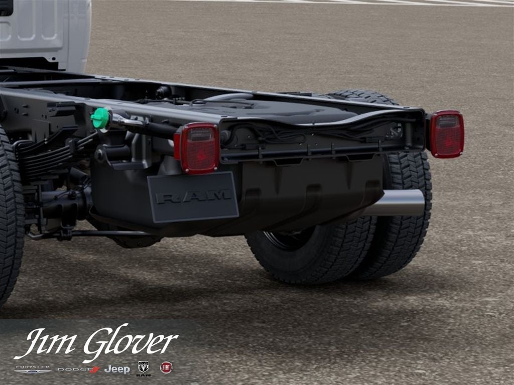 2026 RAM 5500HD RAM 5500 TRADESMAN CHASSIS REGULAR CAB 4X4 84' CA