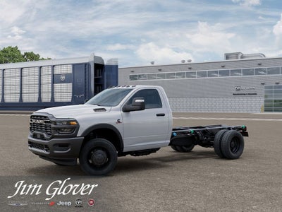 2026 RAM 5500HD RAM 5500 TRADESMAN CHASSIS REGULAR CAB 4X4 84' CA