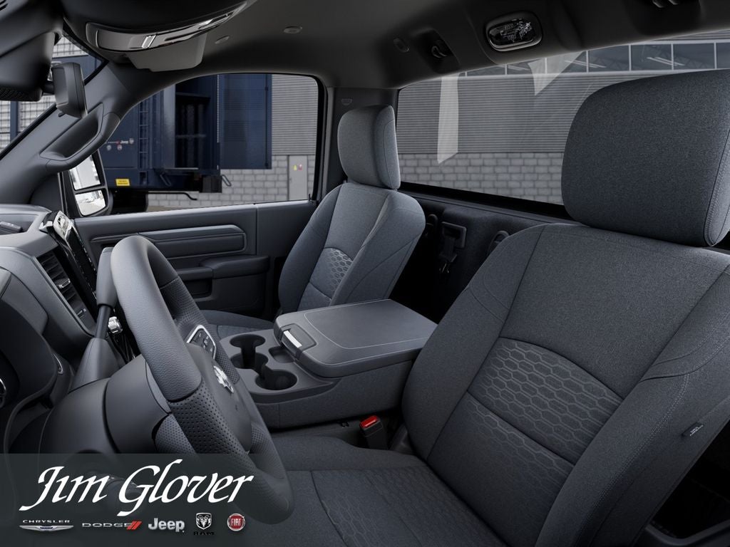 2026 RAM 5500HD RAM 5500 TRADESMAN CHASSIS REGULAR CAB 4X4 84' CA