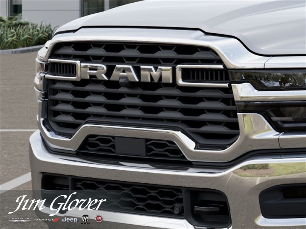 2026 RAM 5500HD RAM 5500 TRADESMAN CHASSIS CREW CAB 4X4 84' CA