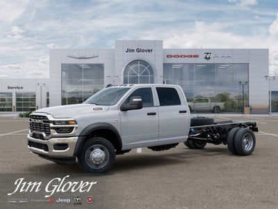 2026 RAM 5500HD RAM 5500 TRADESMAN CHASSIS CREW CAB 4X4 84' CA