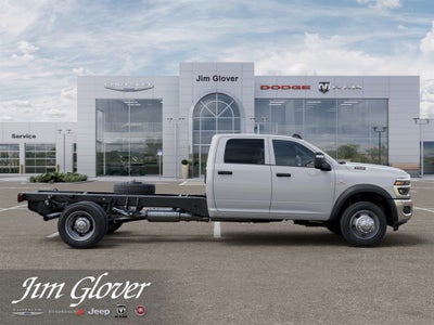 2026 RAM 5500HD RAM 5500 TRADESMAN CHASSIS CREW CAB 4X4 84' CA