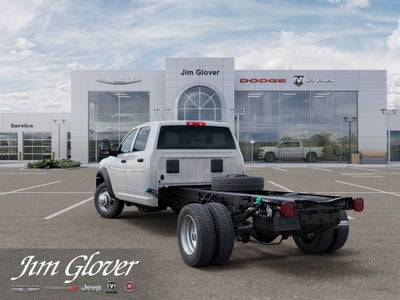 2026 RAM 5500HD RAM 5500 TRADESMAN CHASSIS CREW CAB 4X4 84' CA