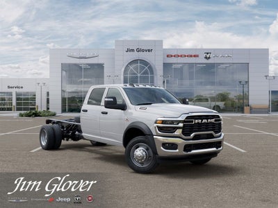 2026 RAM 5500HD RAM 5500 TRADESMAN CHASSIS CREW CAB 4X4 84' CA