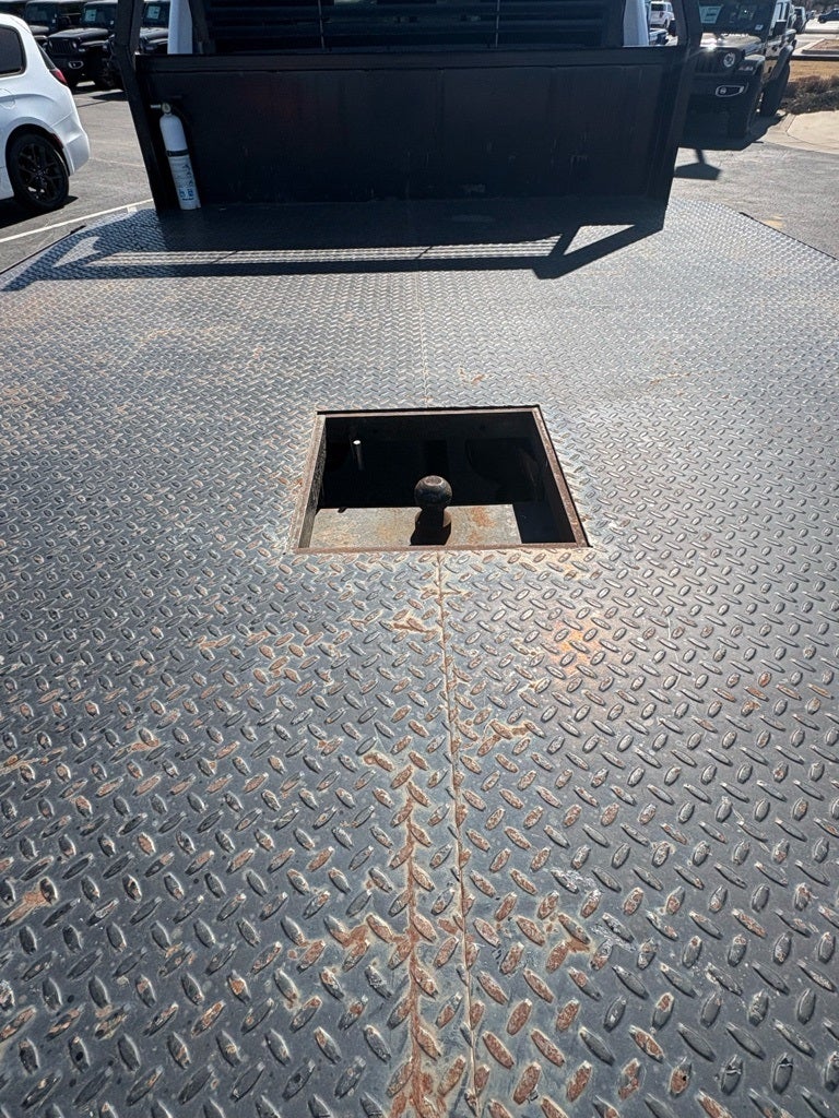 2022 RAM 5500HD Tradesman/SLT/Laramie/Limited