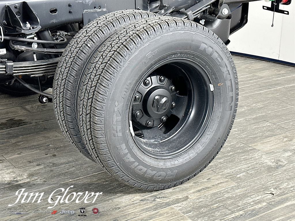 2026 RAM 3500 Chassis Cab RAM 3500 TRADESMAN CREW CAB CHASSIS 4X4 60' CA