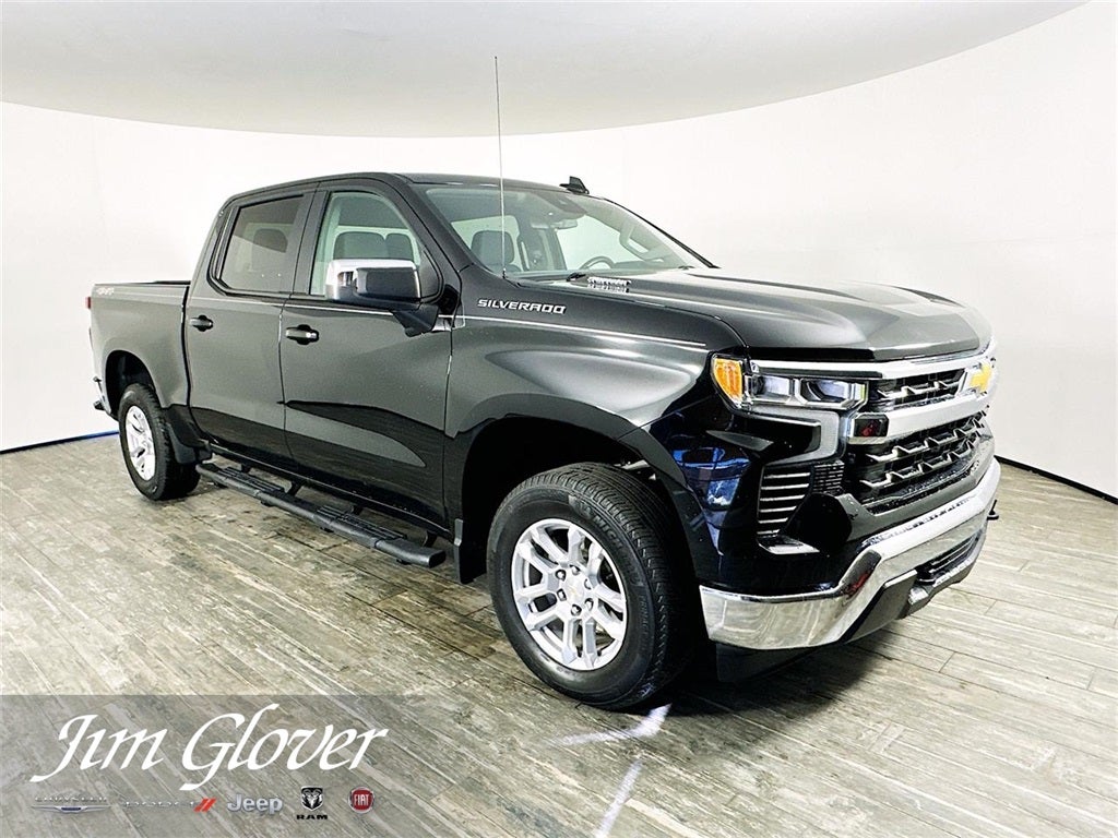 2024 Chevrolet Silverado 1500 4WD Crew Cab Short Bed LT with 2FL