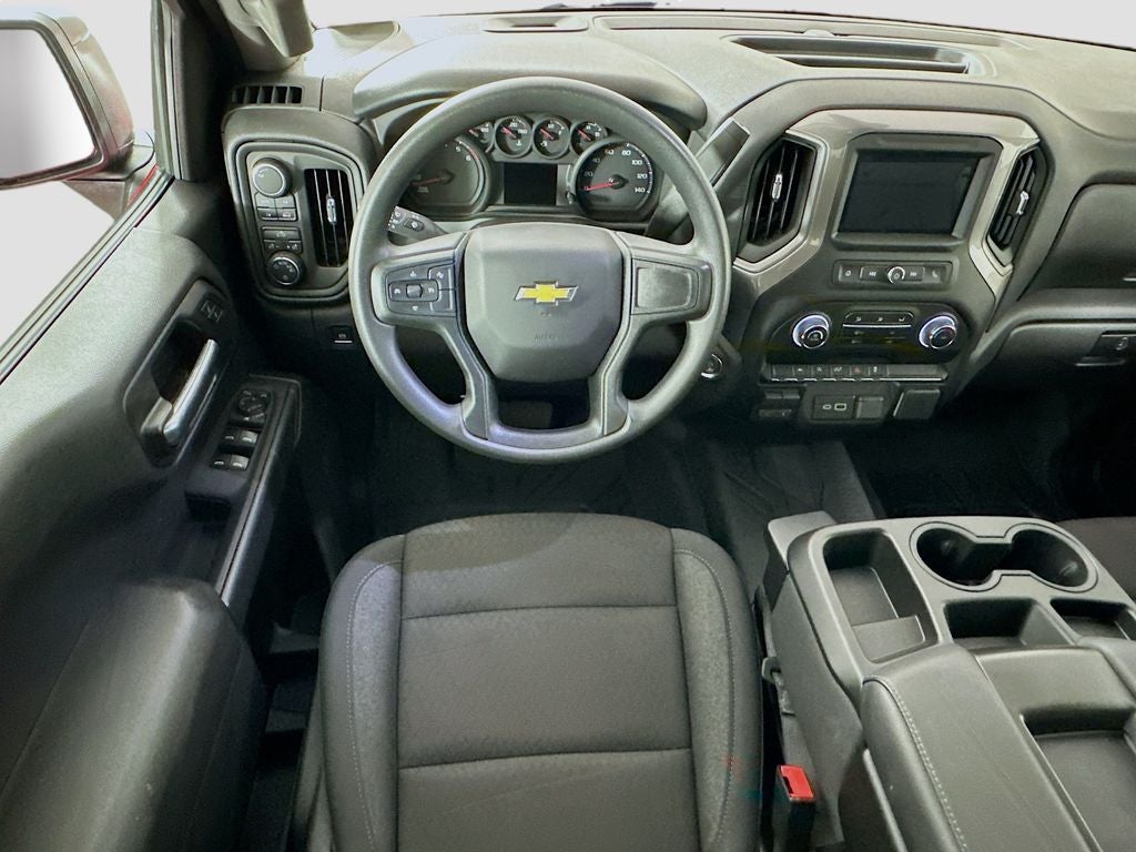 2026 Chevrolet Silverado 1500 4WD Crew Cab Short Bed Custom