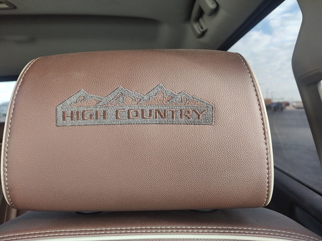 2018 Chevrolet Silverado 1500 High Country