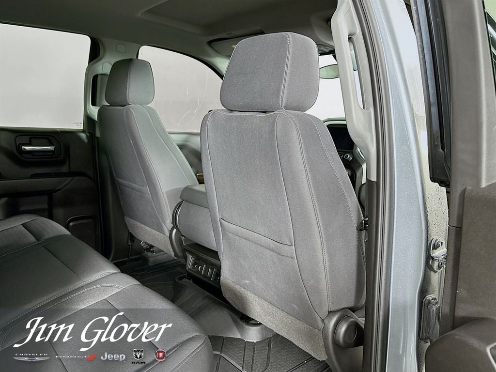 2021 Chevrolet Silverado 1500 4WD Crew Cab Short Bed LT