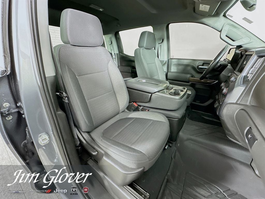 2021 Chevrolet Silverado 1500 4WD Crew Cab Short Bed LT