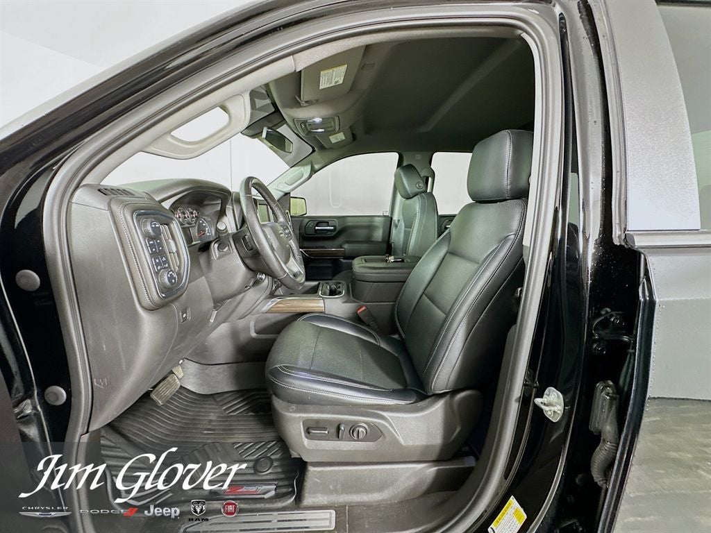 2021 Chevrolet Silverado 1500 4WD Crew Cab Short Bed RST