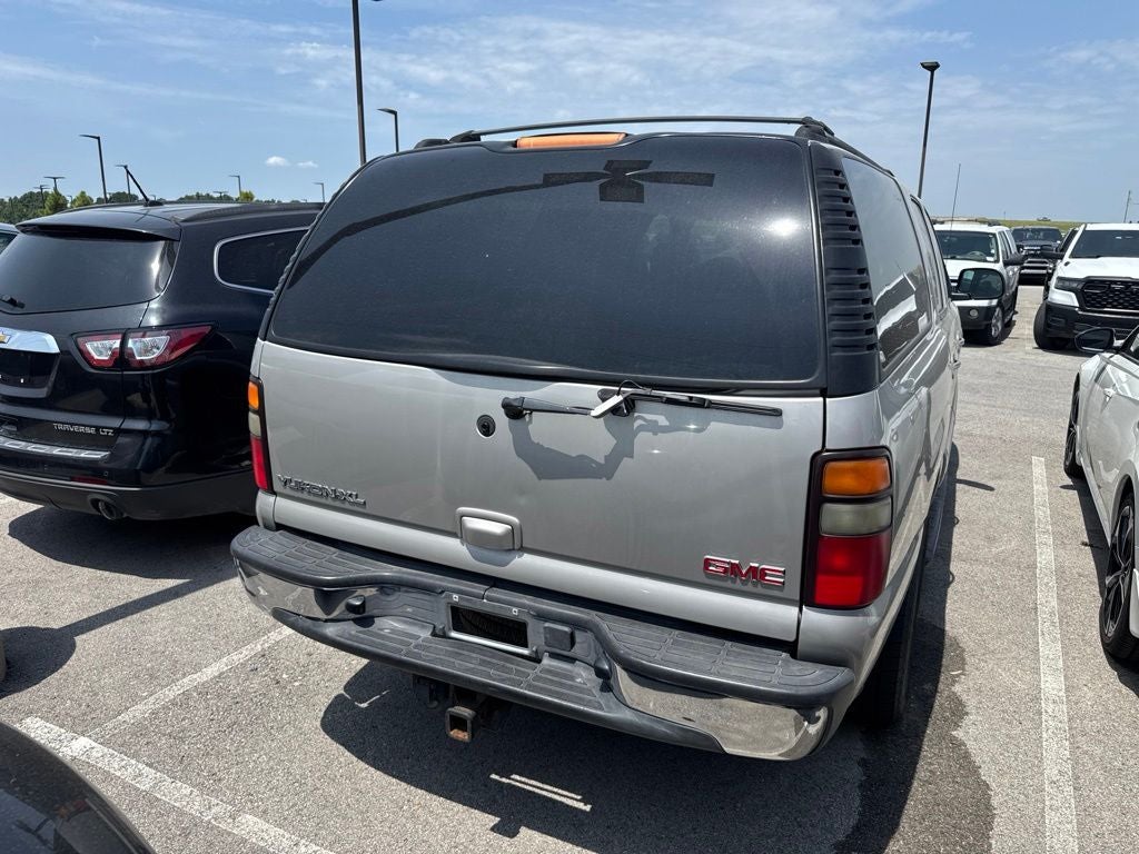 2004 GMC Yukon XL SLT