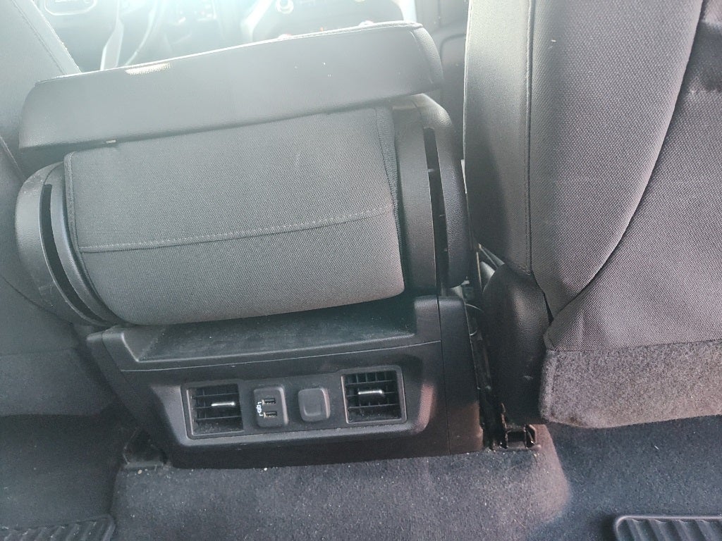 2020 GMC Sierra 1500 4WD Crew Cab Short Box Elevation