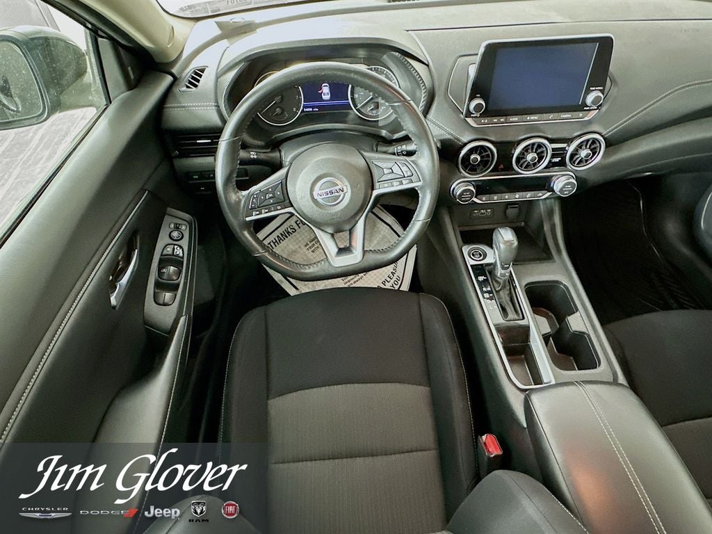 2021 Nissan Sentra SV Xtronic CVT