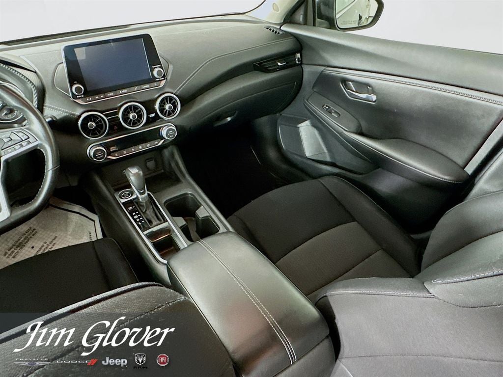 2021 Nissan Sentra SV Xtronic CVT