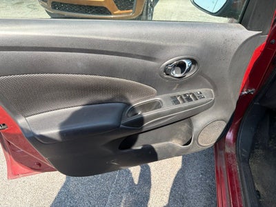 2019 Nissan Versa 1.6 SV