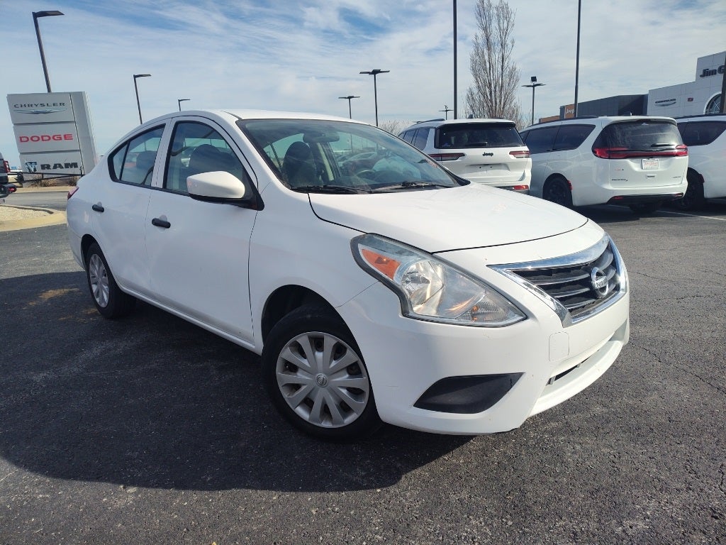 2016 Nissan Versa 1.6 S