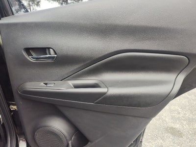 2018 Nissan Kicks SR