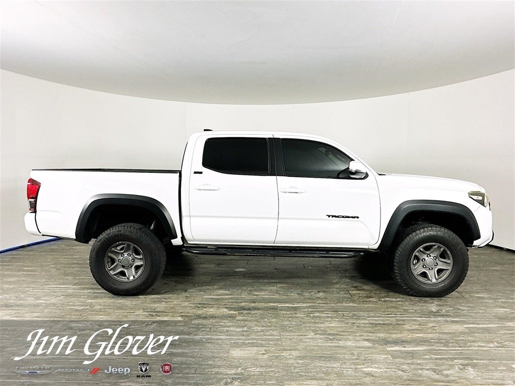 2023 Toyota Tacoma SR V6