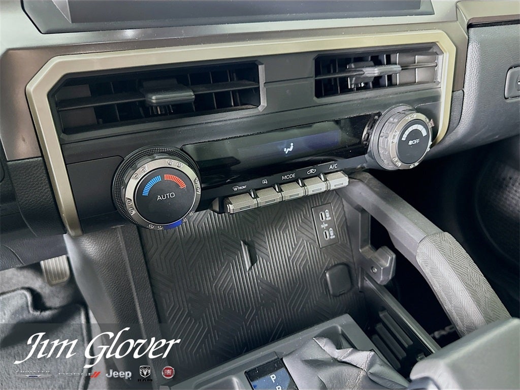 2024 Toyota Tacoma Hybrid TRD Sport 4WD