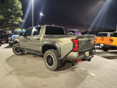 2024 Toyota Tacoma Hybrid TRD Sport 4WD