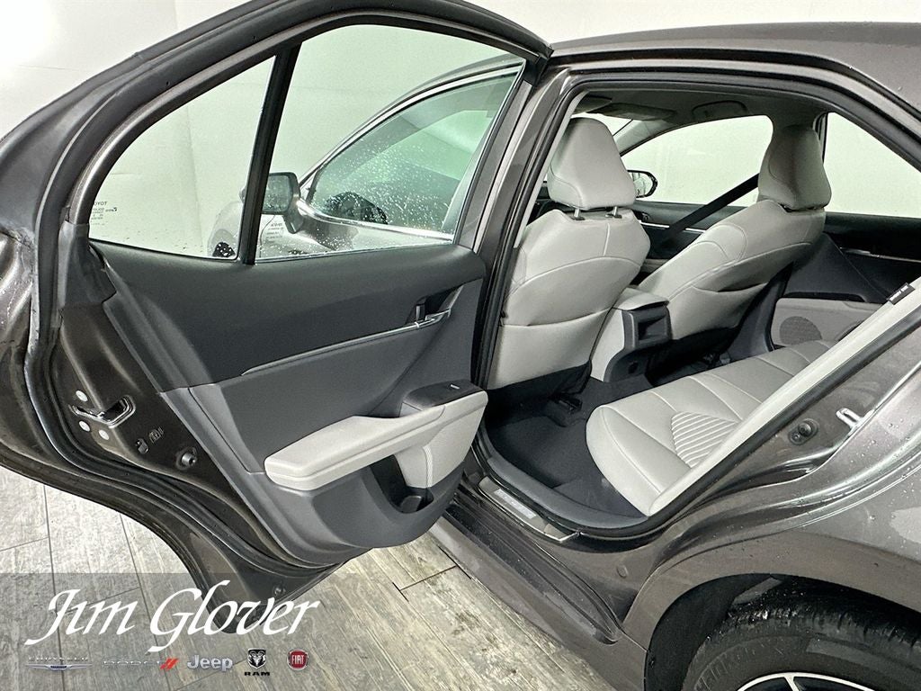 2024 Toyota Camry Hybrid SE