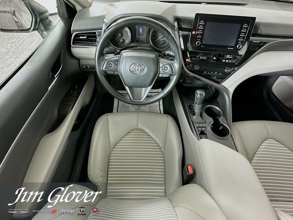 2024 Toyota Camry Hybrid SE