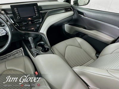 2024 Toyota Camry Hybrid SE