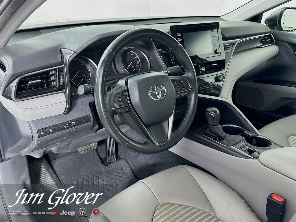 2024 Toyota Camry Hybrid SE