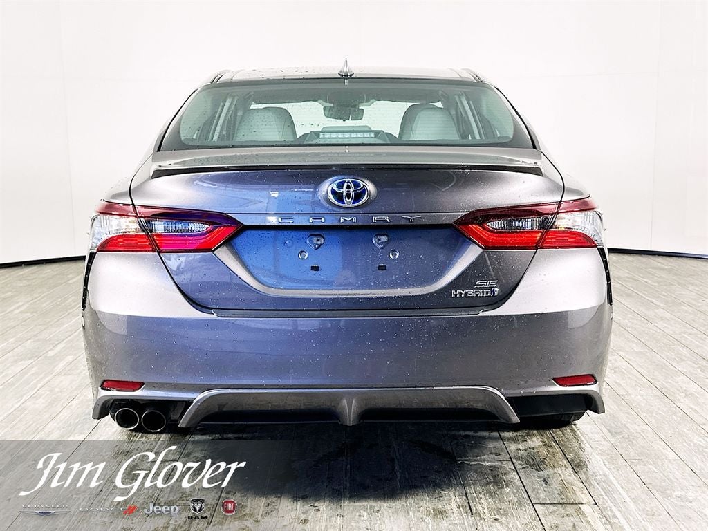 2024 Toyota Camry Hybrid SE