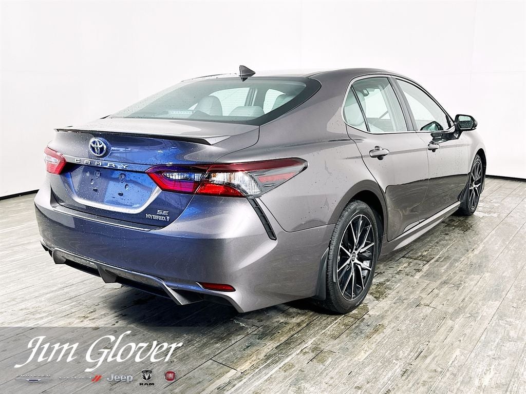 2024 Toyota Camry Hybrid SE