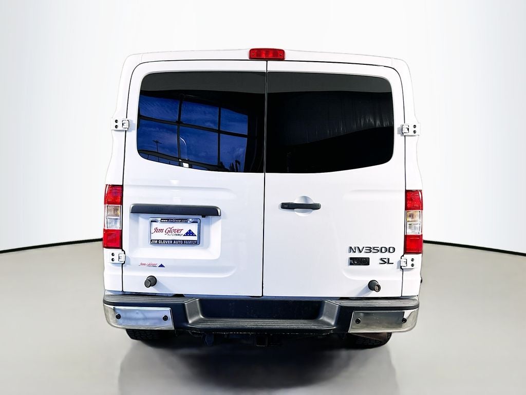 2016 Nissan NV Passenger SL V8