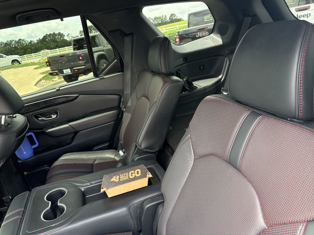 2025 Honda Pilot Black Edition