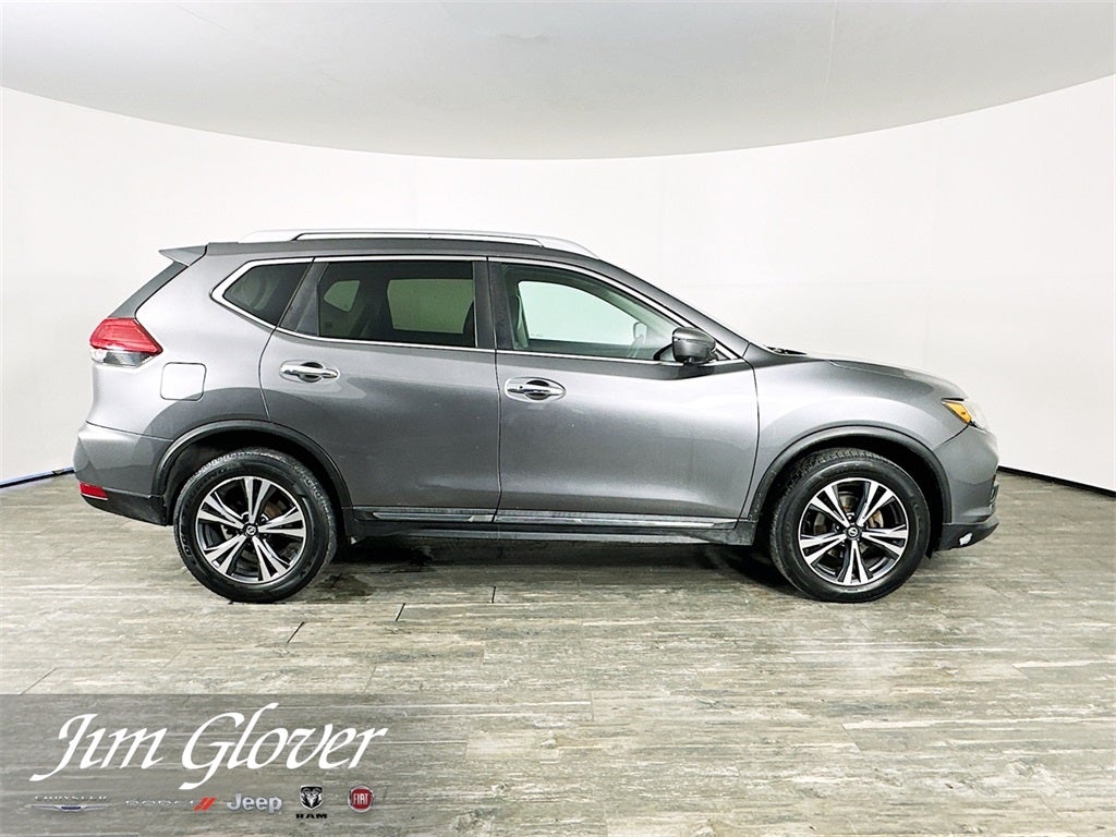 2017 Nissan Rogue SL