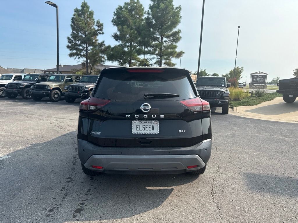 2021 Nissan Rogue SV FWD