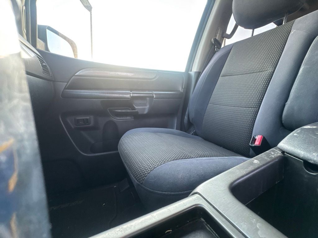 2013 Nissan Armada SV