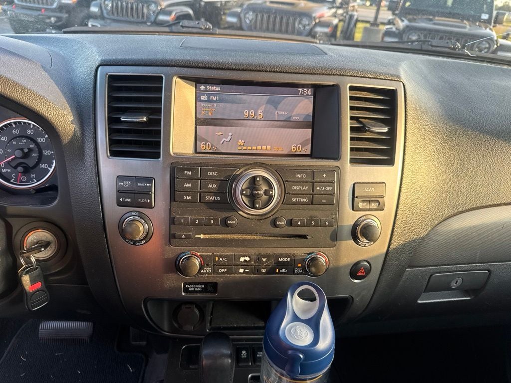 2013 Nissan Armada SV