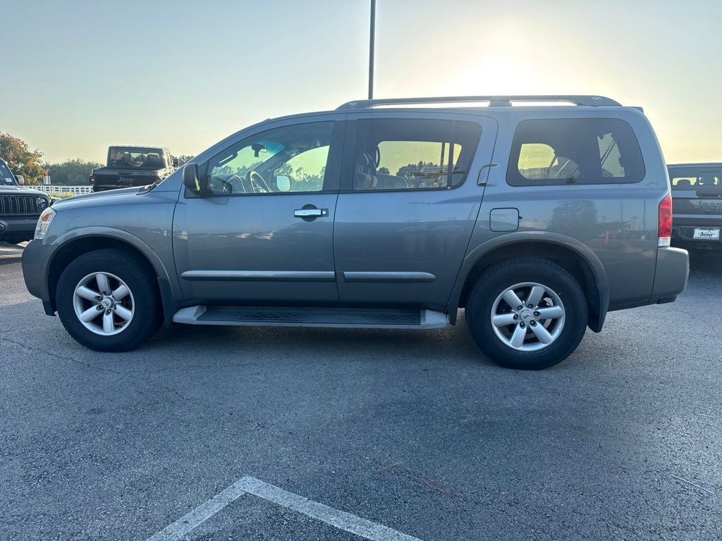 2013 Nissan Armada SV