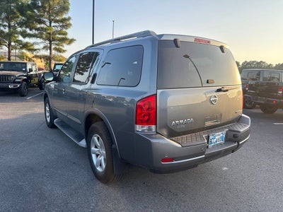 2013 Nissan Armada SV