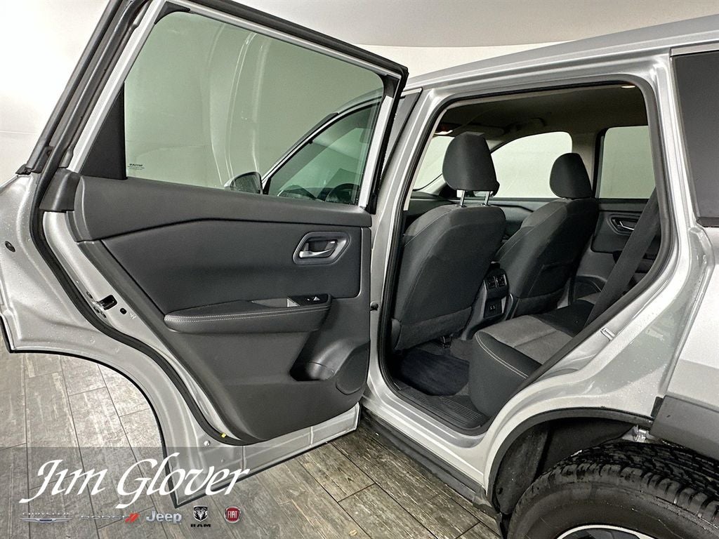 2024 Nissan Rogue SV Intelligent AWD