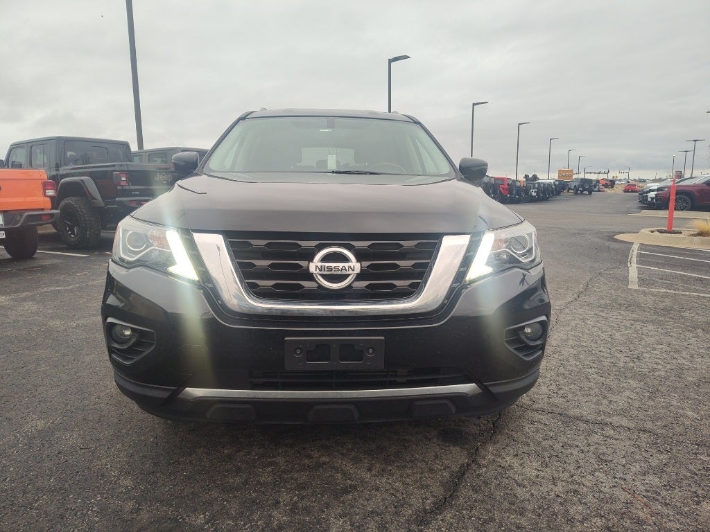 2020 Nissan Pathfinder SV 2WD