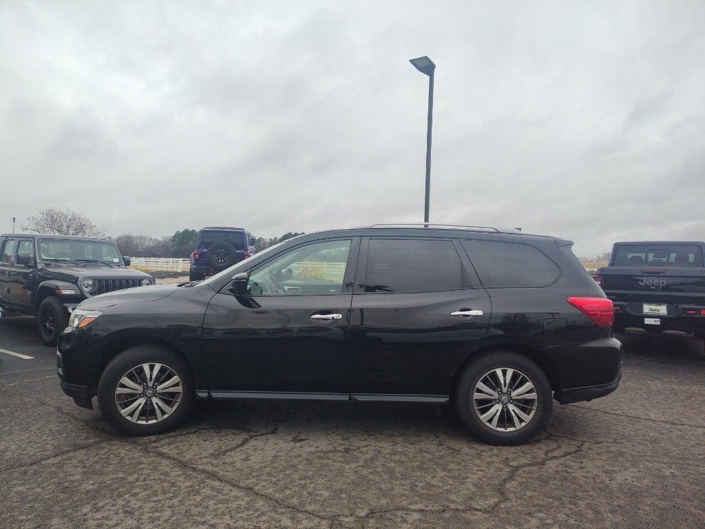 2020 Nissan Pathfinder SV 2WD