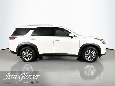 2024 Nissan Pathfinder SL 4WD
