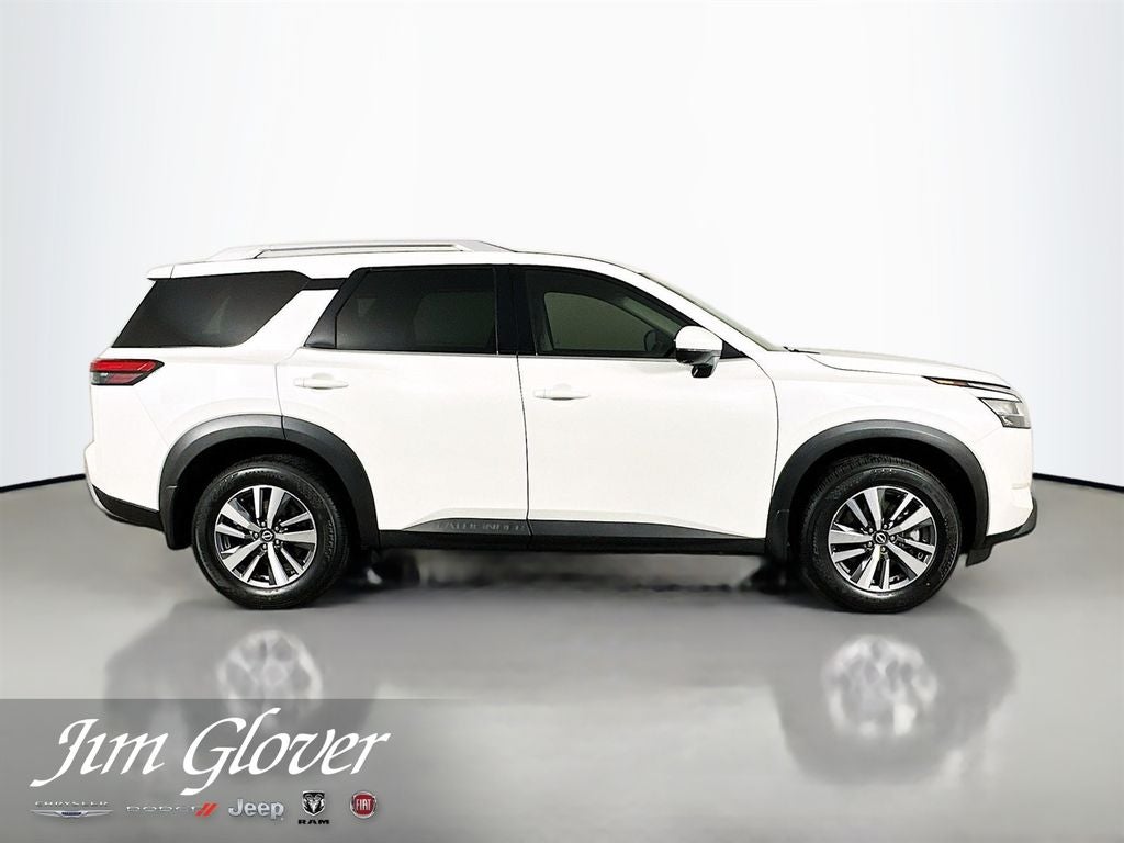 2024 Nissan Pathfinder SL 4WD