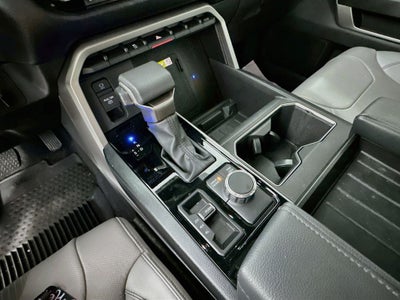 2026 Toyota Tundra SR5 CrewMax 5.5' Bed