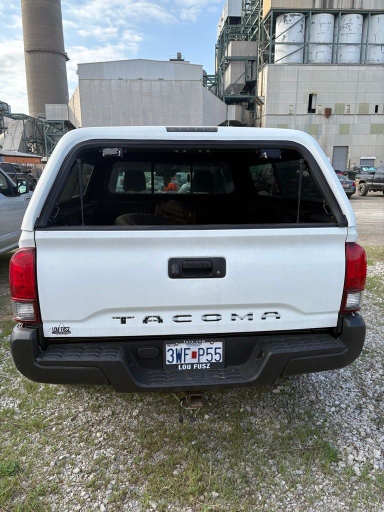 2018 Toyota Tacoma SR