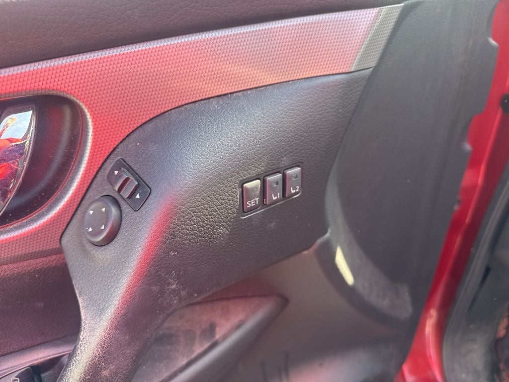 2020 Nissan Rogue Sport SL FWD Xtronic CVT