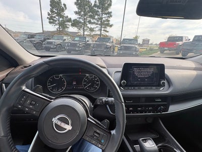 2023 Nissan Rogue SV